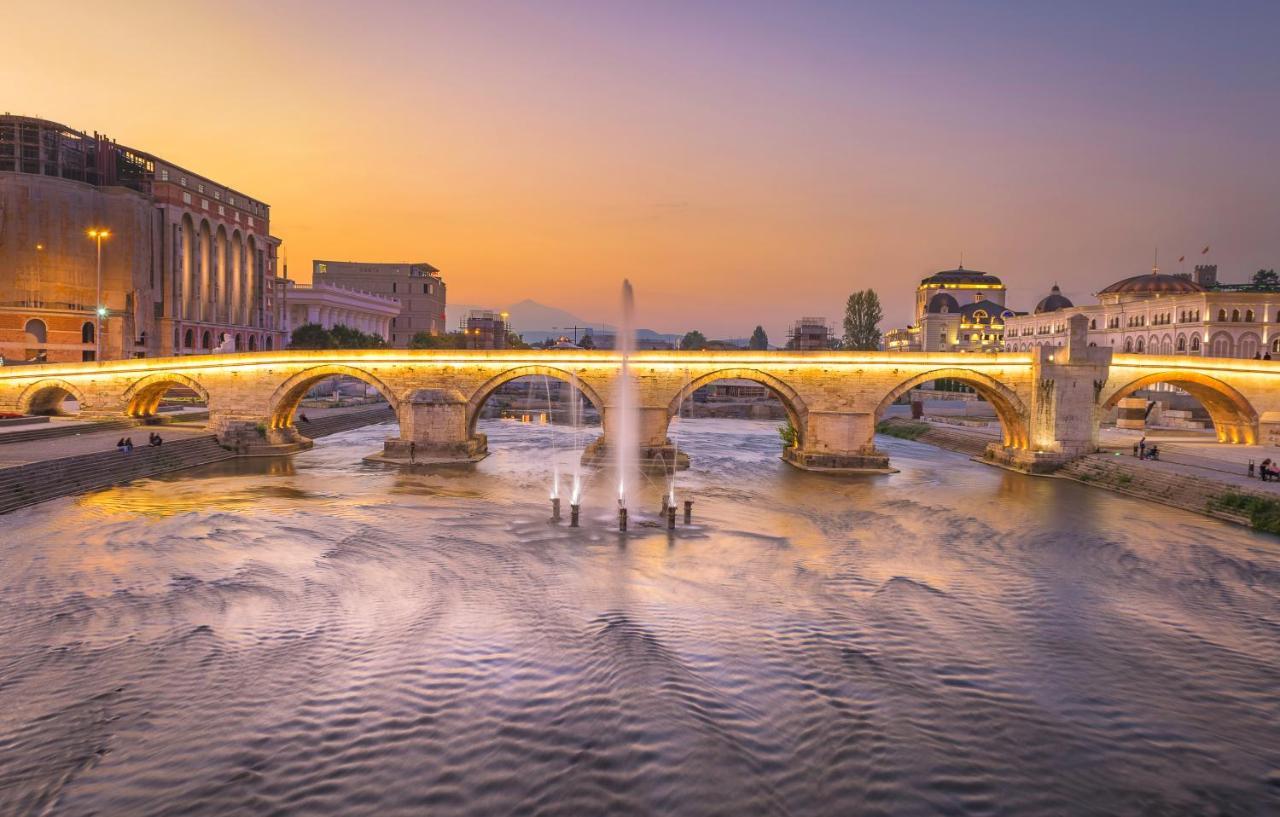 Tea'S Apartment, Skopje City - Centre エクステリア 写真